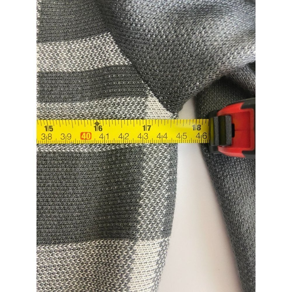 ✨2/$20✨‎ Carolyn Taylor Gray Multi Color Open Front Long Cardigan - Picture 12 of 15
